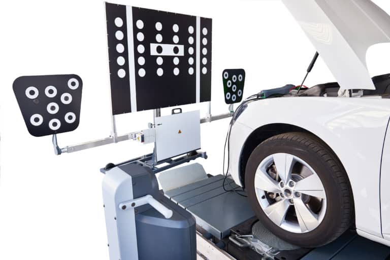 adas-calibration-systems-with-targets